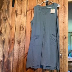 Kate quinn little Liam dress